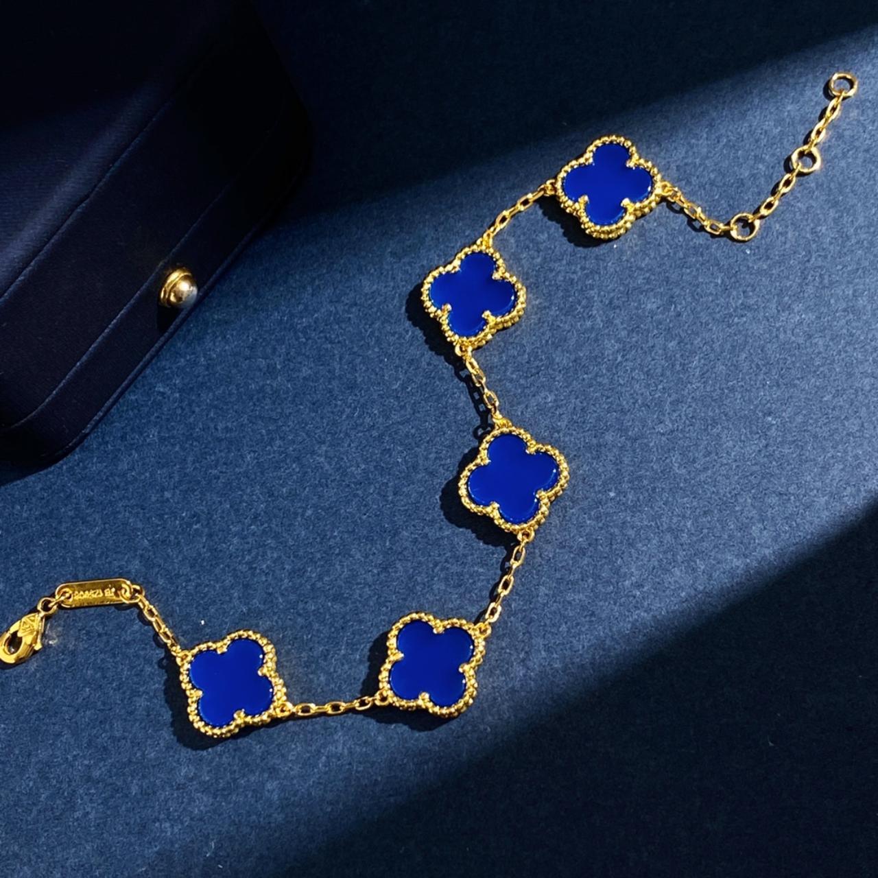 Gold-Plated Stainless Steel Blue Clover Bracelet for Women