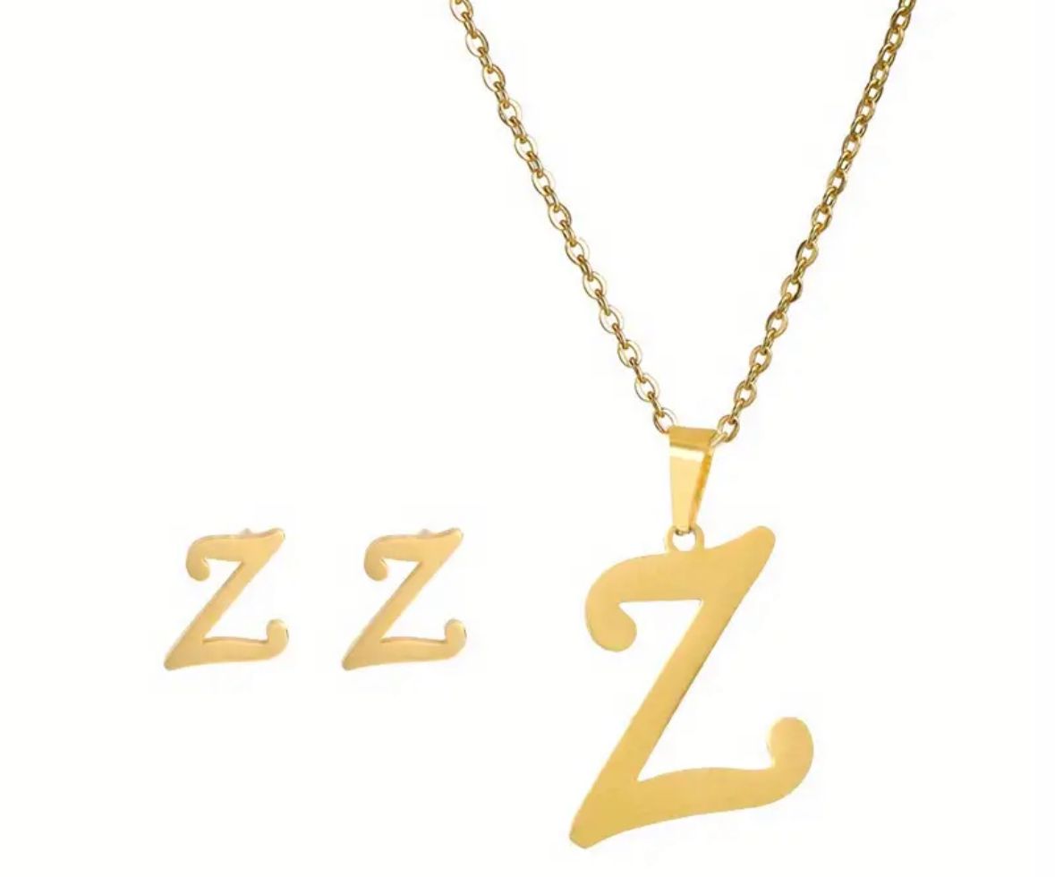 Personalized Initial Necklace - Elegant Letter Pendant in Gold